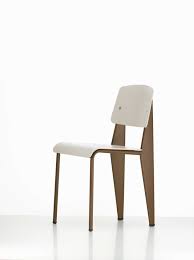 The three robust members of the vitra cork family stand firmly, making them suited for use as side tables or stools. Design Moment Prouve Standard Chair 1934