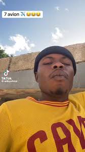 Reginald Florence pala poul mete moun nan VH1 family only..786-486-5893