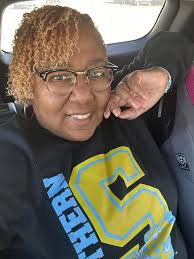 Anybody with over 400 locs? I just counted mine…451😳