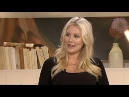 Blondinbella Min Fastman Tyckte Att Jag Var For Ung Nyhetsmorgon Tv4 Youtube