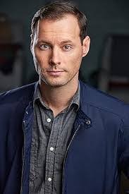 Christopher Illing's Instagram, Twitter & Facebook