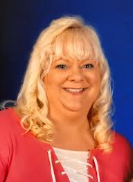 Luanne Fowler's Instagram, Twitter & Facebook