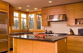 A Beautiful Modern Bamboo Kitchen Love These Sleek Steel Fixtures On The Cabinets These Steel Appliances With Matching Tops Diy Cocina Funcional Mobiliario
