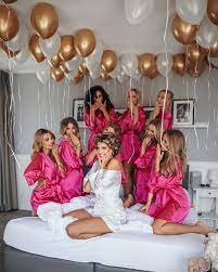 Sarah.harrison.official statistics and instagram analytics report by hypeauditor. Sarah Harrison En Instagram Anzeige Girlgang Ich Bin So Glucklich Euch Als Meine Freundinnen An Meine Hochzeit Bilder Hubsche Madchen Mutter Tochter