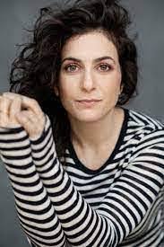 Helen Baskin's Instagram, Twitter & Facebook