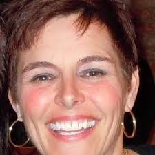 Eileen Mauer's Instagram, Twitter & Facebook