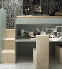 Hochbett pati mit schreibtisch, schrank und treppe. Kinderzimmer Idee Treppe Aus Schubfacher Und Schreibtisch Unter Einem Hochbett Kinder Zimmer Hochbett Kinder Schreibtisch Zimmer