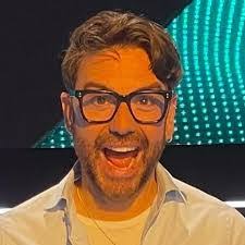 Daniel Lustig's Instagram, Twitter & Facebook