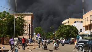 Burkina faso (formerly upper volta), a landlocked country in west africa, has an area of 274,200 sq km comparatively, the area occupied by burkina faso is slightly larger than the state of colorado. Burkina Faso Islamist Attacks Prompt State Of Emergency News Dw 31 12 2018