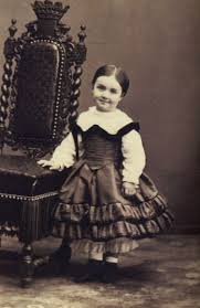 Queen Mercedes As A Child Infantas De Espana Reina De Espana Mercedes