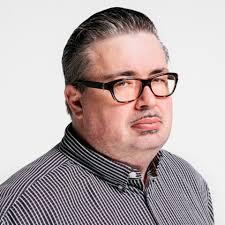 Ronnie, Lea, Hector ja koko jengi puhuu kieltä, jota ymmärrän