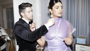 She's vulnerable but guarded, moody but dependable, and terrified of change but extremely adaptable. 13 Fun Facts You Don T Know About The Cancer Zodiac Sign