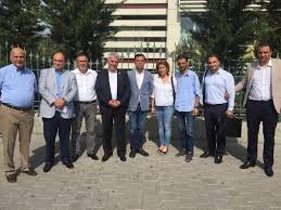 Orta derecede i̇ngilizce ve almanca bilmektedir. Avukat Turan Aydogan Suleyman Bulbul Etiketli Haberler