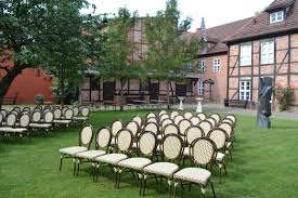 Get directions +49 385 555524. Trauorte Landeshauptstadt Schwerin