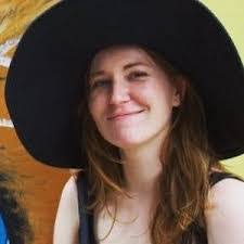 Sami Lindsay's Instagram, Twitter & Facebook