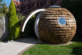 Use a pair of scissors to make little slits on the bottom of each aluminum piece. The Pod Garden Office By Archipod