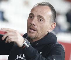 Con más opciones en el banquillo es más fácil acertar»