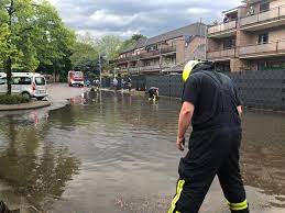 Juni erinnern wir an heiligen vitus, patron für gute saat, gegen unwetter, blitz und feuersgefahr. Giesenkirchen Und Uedding Radio 90 1 Monchengladbach Facebook