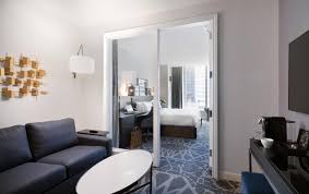 We found 625 results for hotels with 2 bedroom suites in or near lombard, il. Luxury Hotel Downtown Chicago Hotels Near Magnificent Mile Chicago