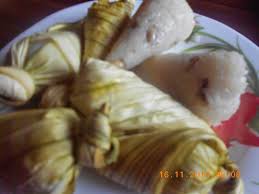 Dan pelbagai cara hasil balutan dan cara masakannya. Namakucella Sarapan Ketupat Kelantan Vs Karipap Sabah