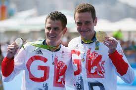May 29, 2021 · jonny brownlee brownlee beat switzerland's adrien briffod by four seconds and revealed his brother alistair had been instrumental in his decisive move early in the bike section of the race on. Alistair And Jonny Brownlee S Mum Reveals Panic And Pride At Seeing Son Drag His Brother Over Finish Line Irish Mirror Online