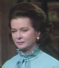 Elizabeth Stoddard's Instagram, Twitter & Facebook