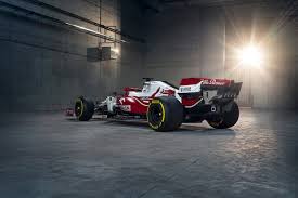 Allerdings gab es damals noch kein allgemeines reglement, sodass jedem rennstall offen stand, mit welchem motor dieser antrat. Alfa Romeo Will Keine Ferrari Teile Nur Guten Formel 1 Motor