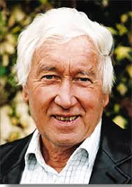 CHEVALIERPREIS AN ZWEI ALTLIEFERINGER Der jährlich von den  Herz-Jesu-Missionaren verliehene Chevalierpreis, für den die Altlieferinger  in der Vergabejury Stimmrecht haben