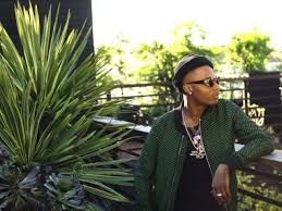 Jun 24, 2021 · posant devant une affiche géante de son single, no stress, wizkid rend hommage sans surprise à lagos (lui qui vit également aujourd'hui à los angeles et londres, où il possède des villas. Wizkid Shares New Song No Stress The Fader