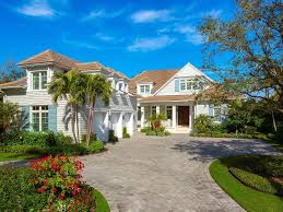 1201 Spyglass Ln Naples Fl 34102 Mls Tyso022019ihe Zillow House Exterior Naples Zillow