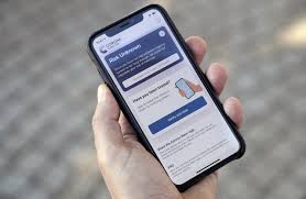 Na een periode van testen is de app vanaf eind mei 2021 landelijk in gebruik genomen. Coronavirus Tracing App A Test For Privacy Minded Germany