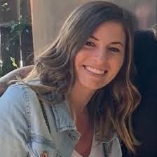 Danielle Stoddard's Instagram, Twitter & Facebook