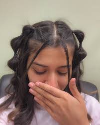 Swipe until the end to see a video of me loose a game😹 the hairstyle is so  cute though! 🥹🫶🏽 . #game #arcade #yestercades #hairstyle #hairstyles  #makeup #outfit #cuteoutfits