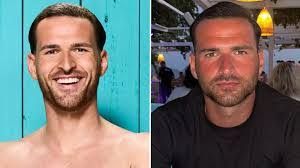 Ronnie Love's Instagram, Twitter & Facebook