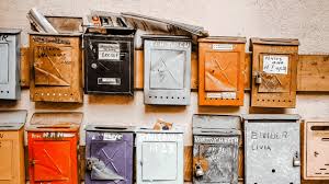 For girls, the most common t name is taylor, a holdout from its peak at the end of the last millennium. Here Are Some Of The Most Common Surnames Around The World