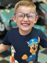 ❤️When your Grandson comes with his Mom to get her nails done, he takes  selfies and plays with the glasses. Oh, and he knows where the snacks are,  so he takes you