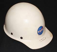 Vintage Nasa Hardhat Dec 13 2014 Lunar Legacies Auctions In Nv Vintage Nasa Nasa Hard Hats
