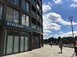 The online ticket sales are turned off when the ticket booth opens, however there are still tickets available at the ticket booth. Riverside Studios Wikipedia