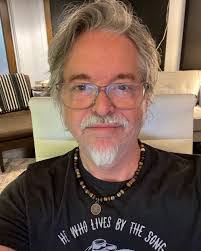 Jeffrey Trott's Instagram, Twitter & Facebook