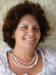 Sonia Waters's Instagram, Twitter & Facebook