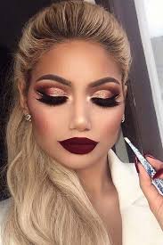 36 Best Winter Makeup Looks For The Holiday Season Holiday Makeup Looks Winter Makeup Holiday Makeup