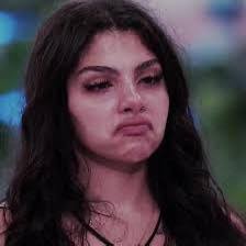 Huda's behavior shows anxious attachment and codependency