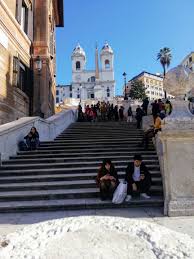 Spania are numeroase pârtii naturale de schi, unde te poți bronza în timp ce schiezi. Pin On Rome Italy