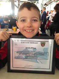 Vendredi, notre Bourgettain Louis Pilon, du groupe 411, participera aux  essais pour la qualification de l'équipe de compétition de ski U12, du Club  de ski Mont-Tremblant. Pour une deuxième année consécutive, il