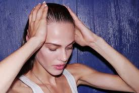 How to keep sweat out of eyes? The Effects Of Sweat On Your Face After A Workout Into The Gloss