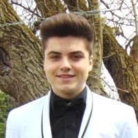 Trevor Riley's Instagram, Twitter & Facebook