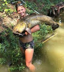 Huge Flathead Catfish Best Fishing Kayak Kayak Fishing Fish