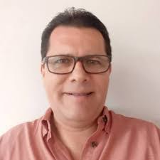 Sam Rojas's Instagram, Twitter & Facebook