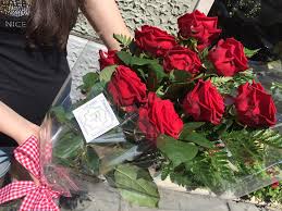 Check spelling or type a new query. Oggi Mazzo Di 9 Rose Rosse In Franciacorta Fiori Facebook