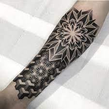 G3fm3tyaic Dftwftk Tdttffs Auf Instagram Tattoo Artist Leandronunesink In 2021 Geometric Mandala Tattoo Geometric Tattoo Geometric Tattoo Arm